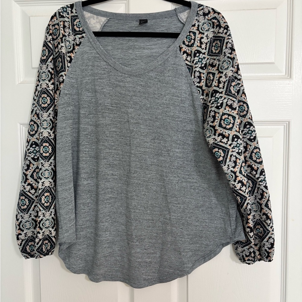 SHEIN Gray Raglan Top with Patterned Black & Cream Sleeves